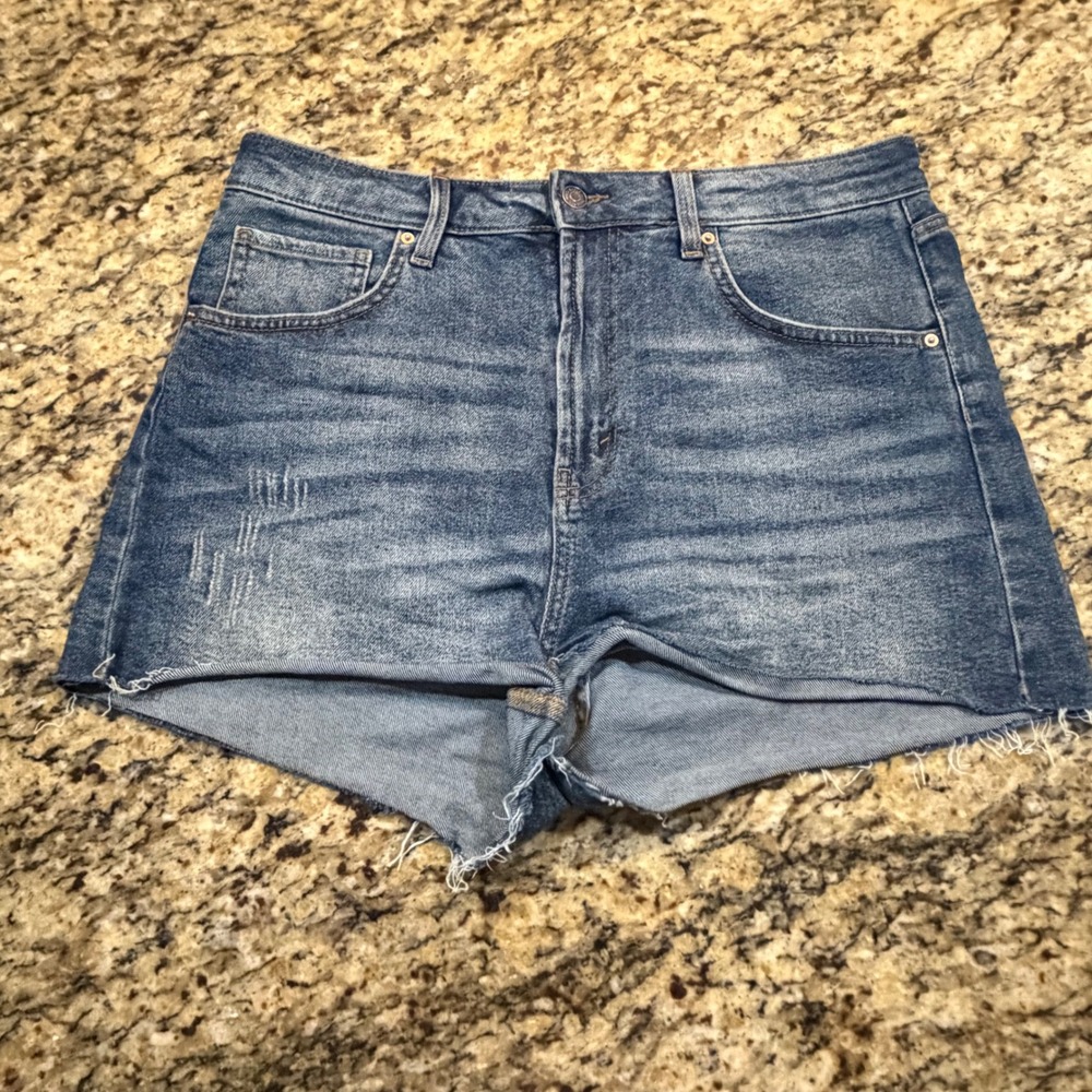 Wild Fable Womens Highest Rise Mom Shorts Medium Wash‎ Denim Cut Off Size 12